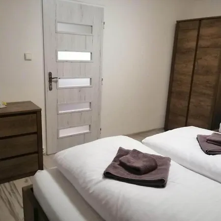 Apartmán West *